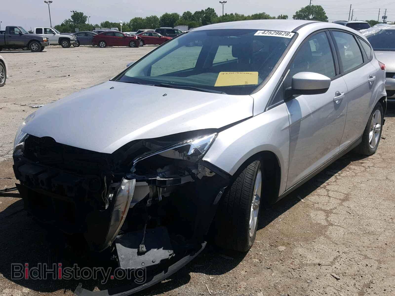 2012 Ford FOCUS (VIN 1FAHP3K29CL274370) — photo 2 of 10