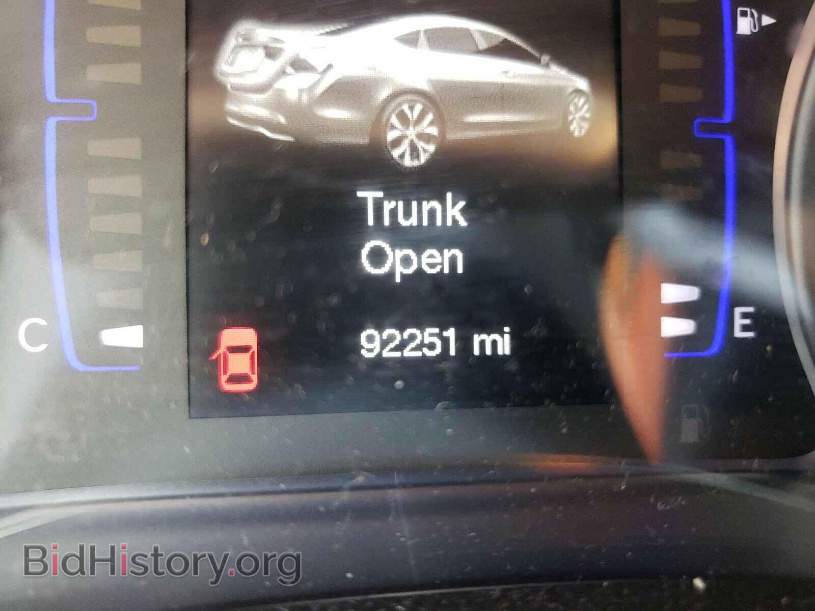 2015 CHRYSLER 200 - VIN: 1C3CCCAB1FN640773 - Фото 8