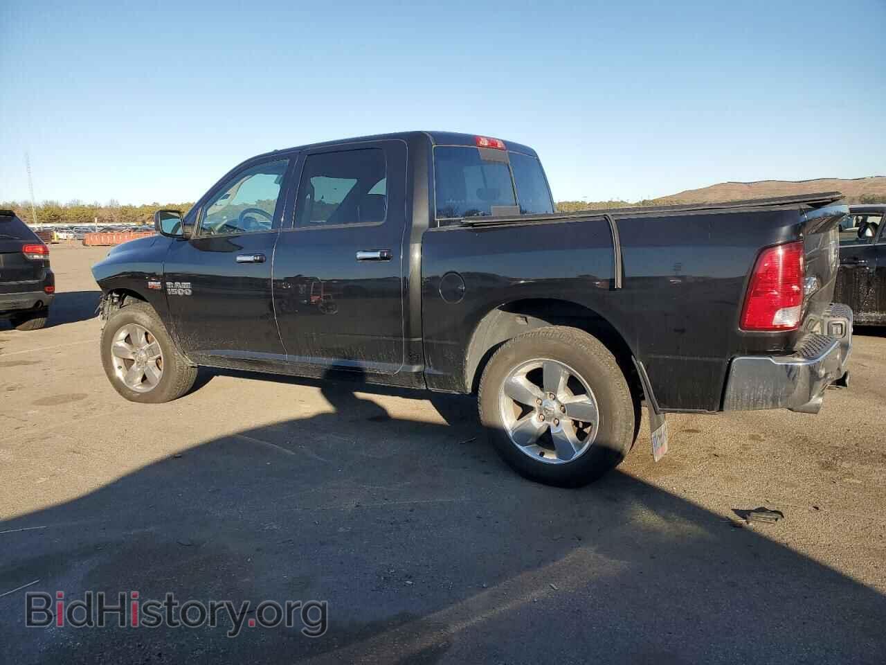 2018 RAM 1500 - VIN: 3C6RR7LTXJG203008 - Photo 2