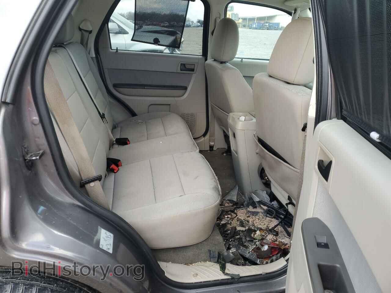 2011 FORD ESCAPE - VIN: 1FMCU0D70BKC15826 - Фото 11