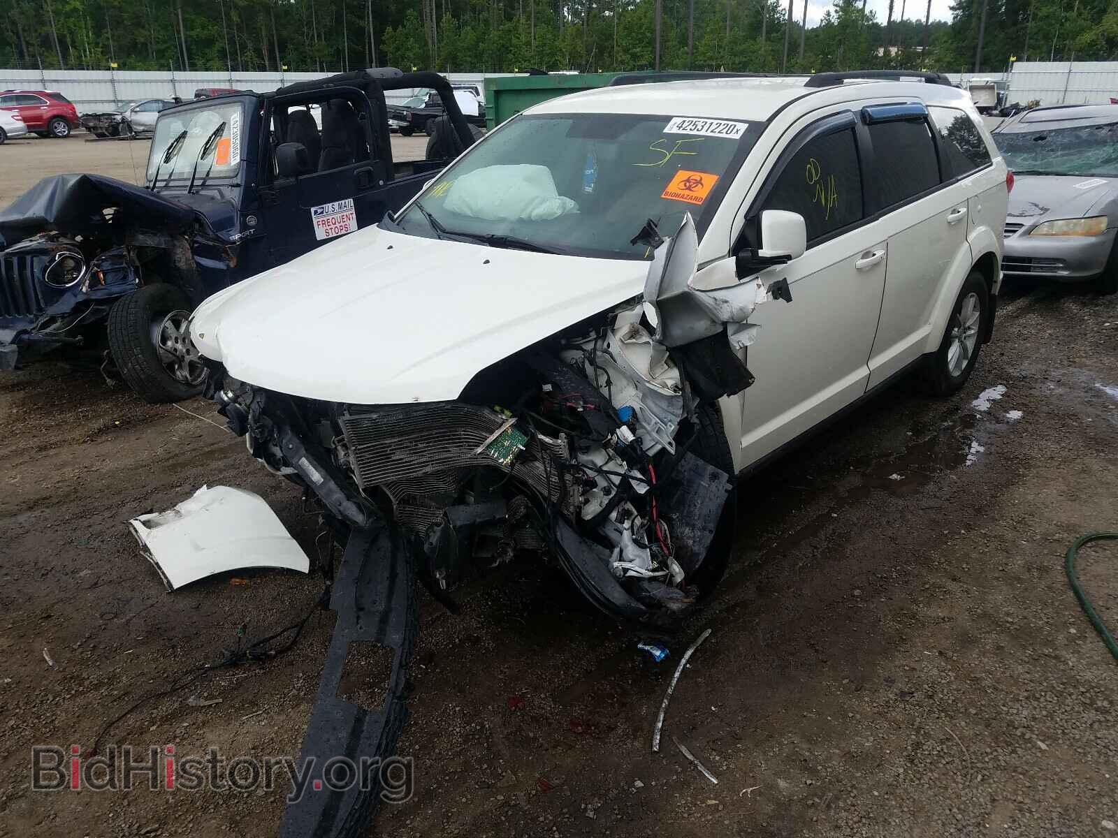 2013 DODGE JOURNEY - VIN: 3C4PDCBB4DT647996 - Фото 2