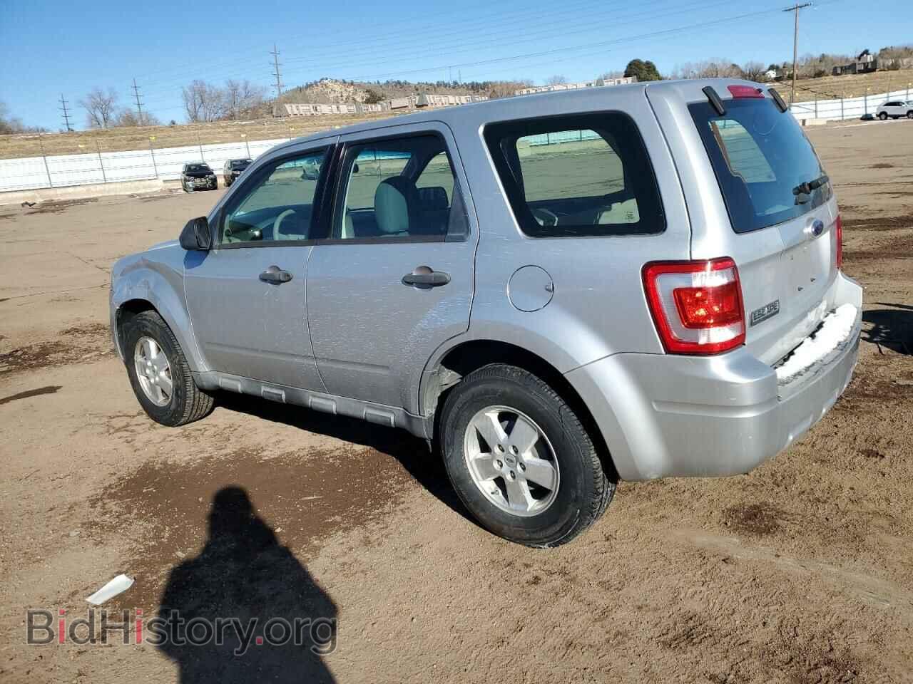 2011 FORD ESCAPE - VIN: 1FMCU0C76BKB98080 - Фото 2