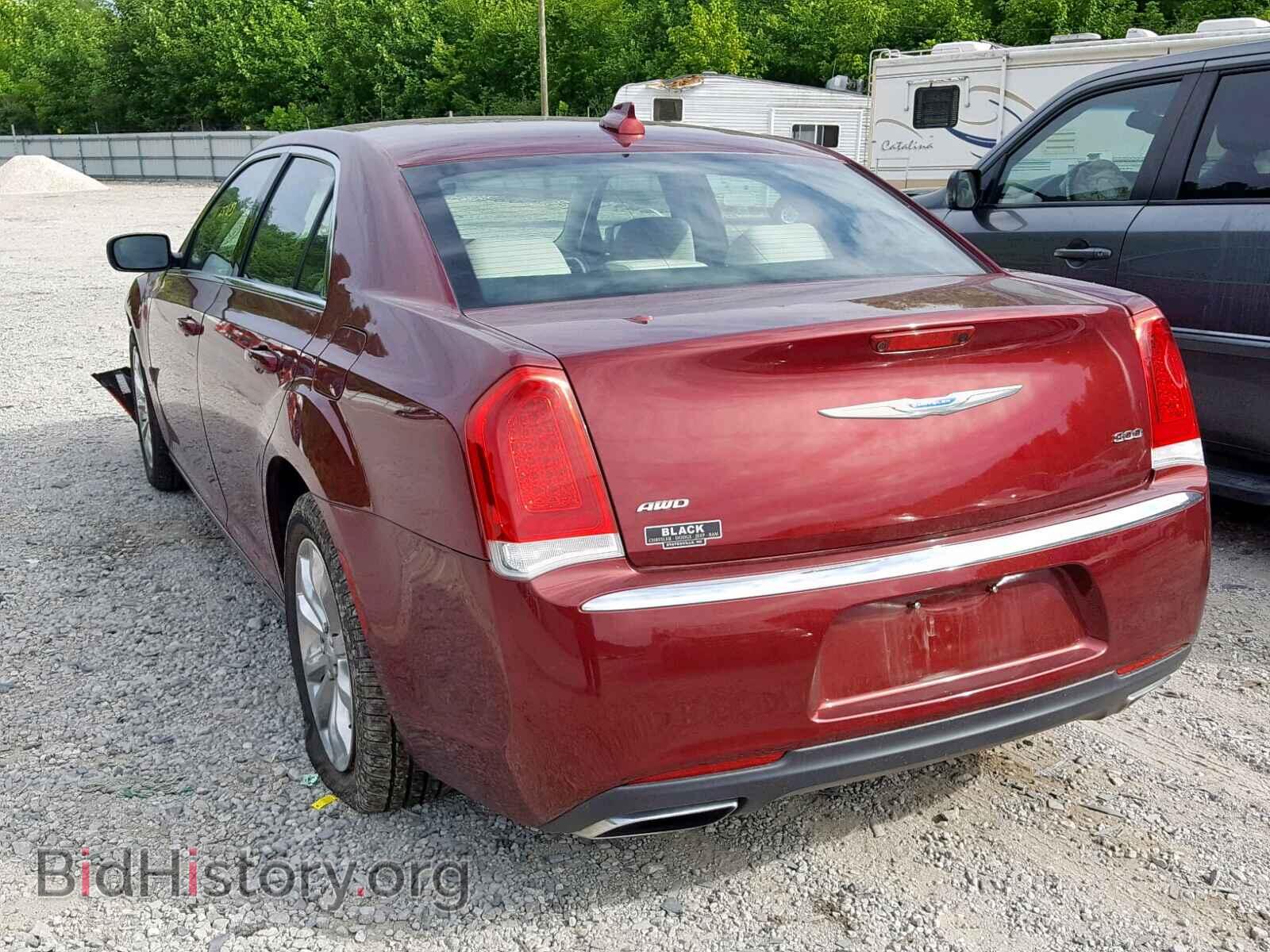 2017 CHRYSLER 300 - VIN: 2C3CCARG3HH591432 - Фото 3