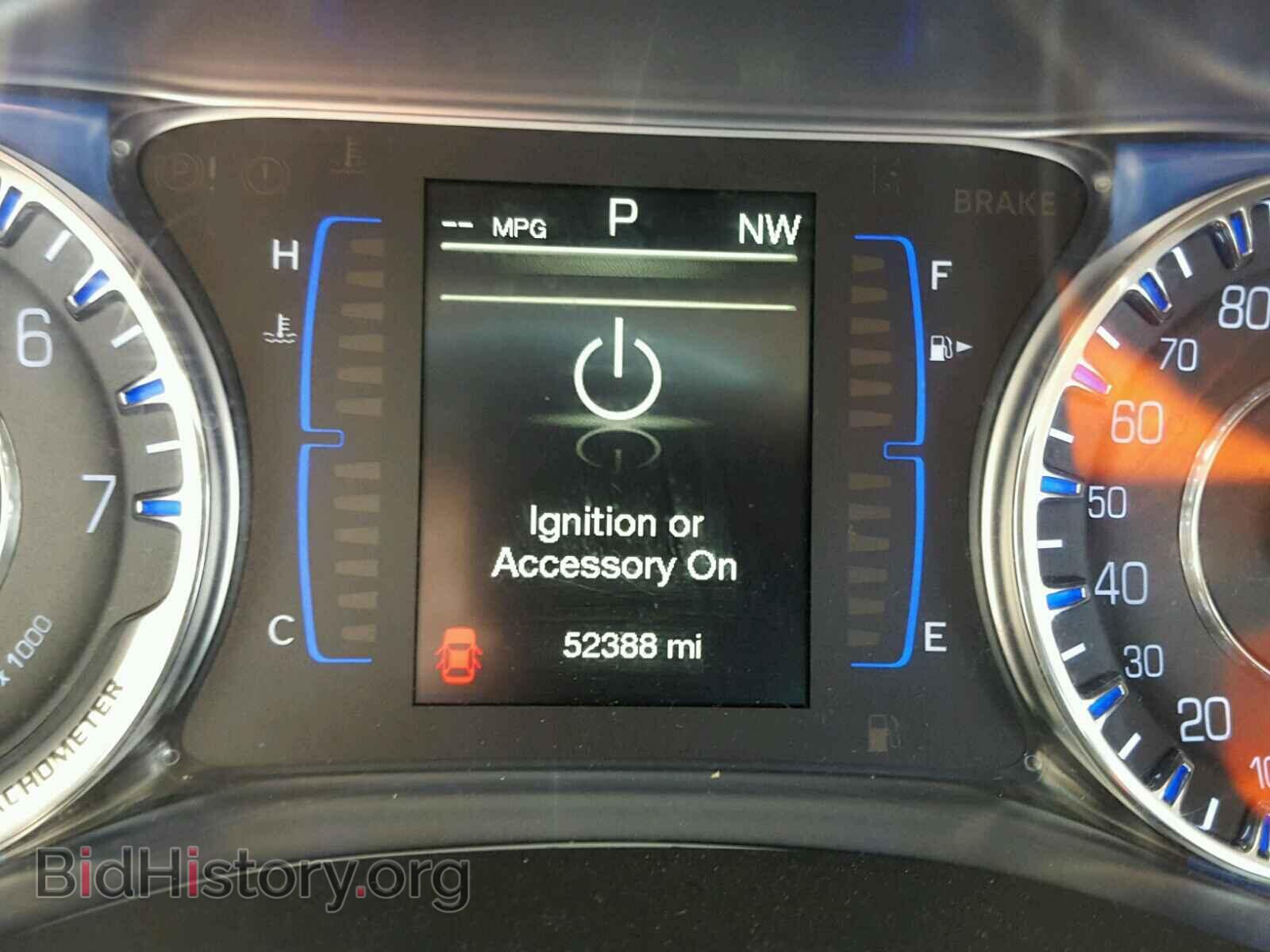 2016 CHRYSLER 200 - VIN: 1C3CCCAB8GN159369 - Фото 8