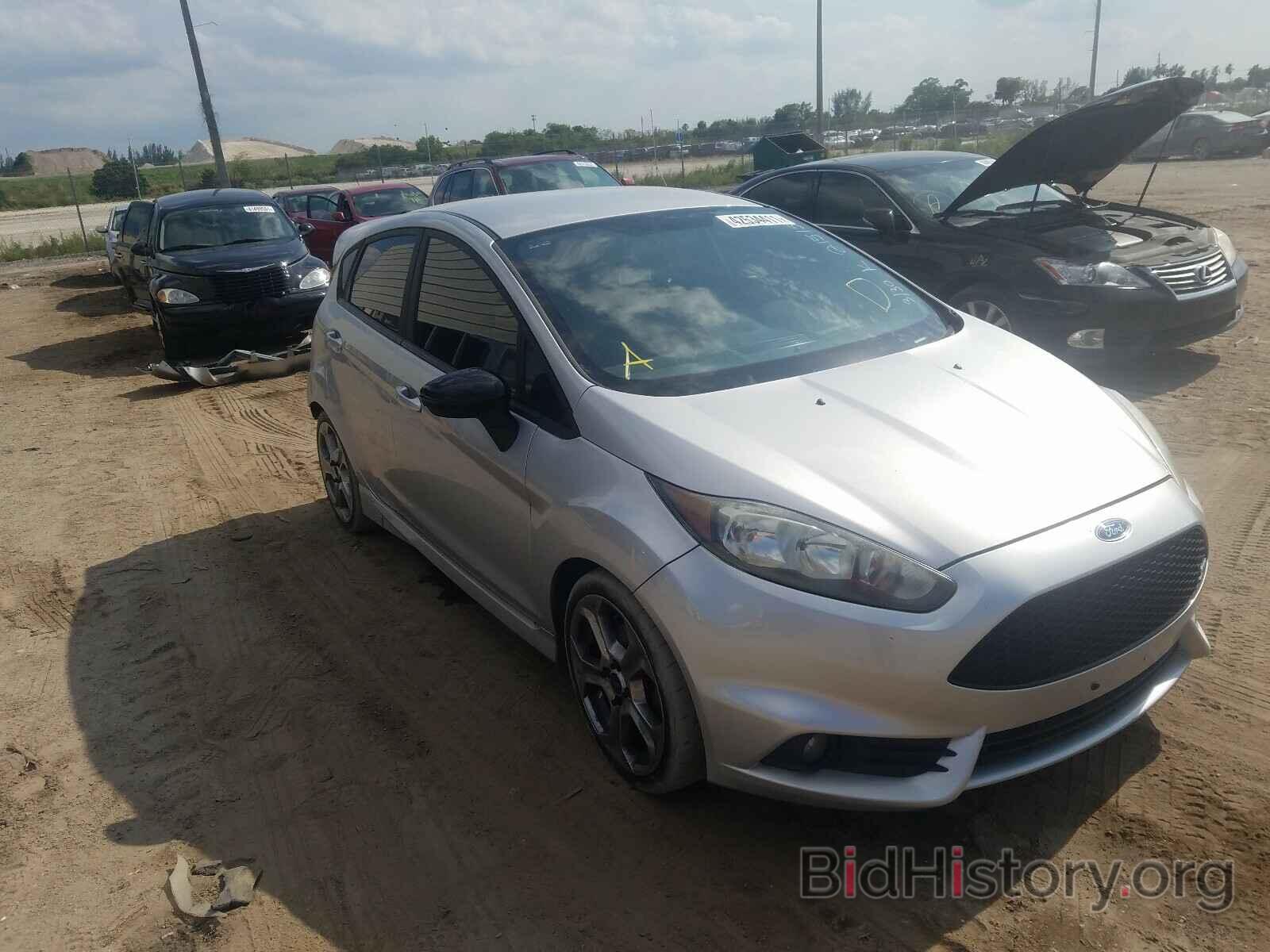 Photo 3FADP4GX8FM160727 - FORD FIESTA 2015