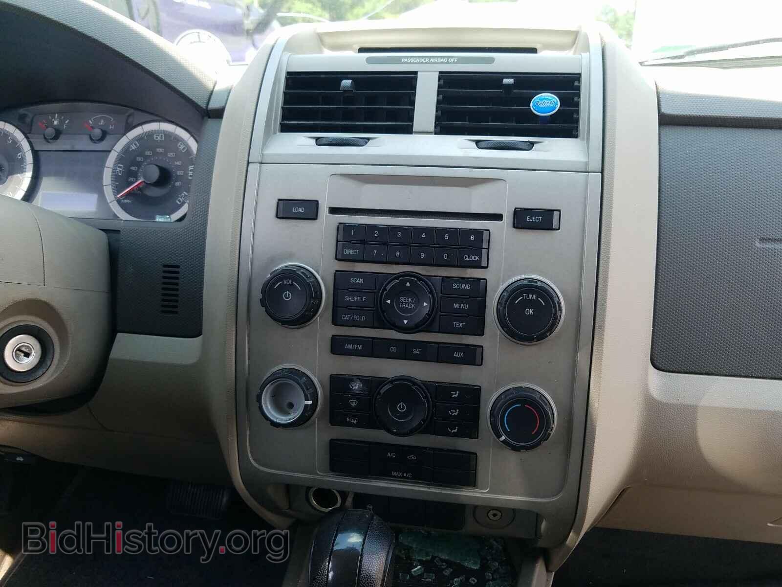 2008 FORD ESCAPE - VIN: 1FMCU93158KC69357 - Фото 9
