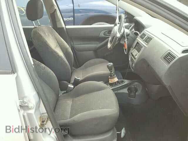 2005 FORD FOCUS - VIN: 3FAFP37N25R140086 - Фото 5