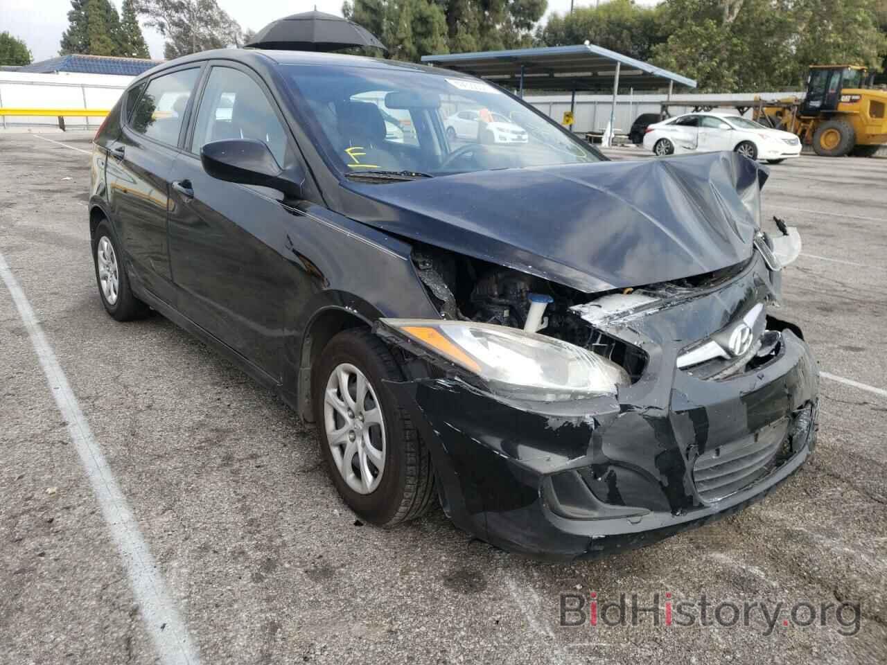 Photo KMHCT5AE3DU061090 - HYUNDAI ACCENT 2013