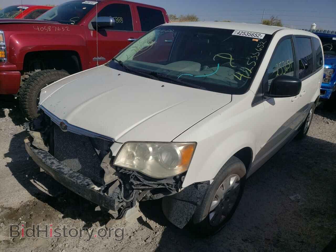 2009 CHRYSLER MINIVAN - VIN: 2A8HR44E99R655971 - Фото 2