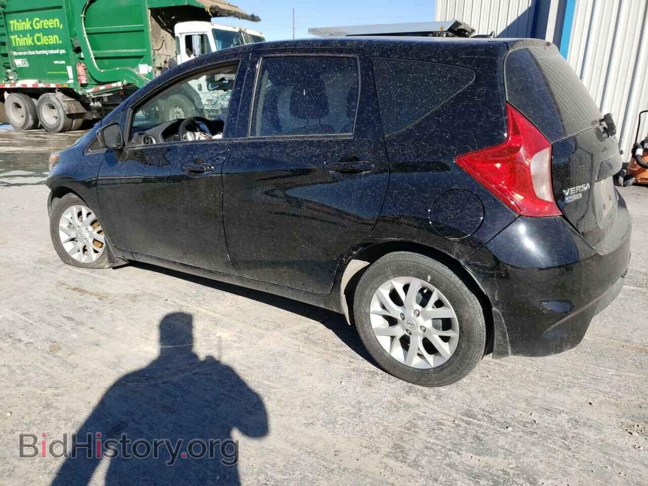 2018 NISSAN VERSA - VIN: 3N1CE2CPXJL354277 - Фото 2