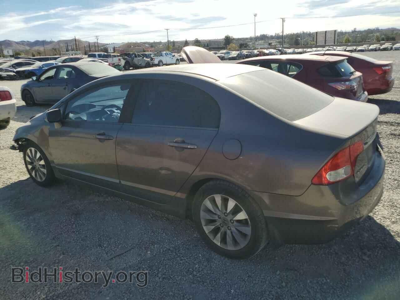 2011 HONDA CIVIC - VIN: 19XFA1F87BE013901 - Фото 2