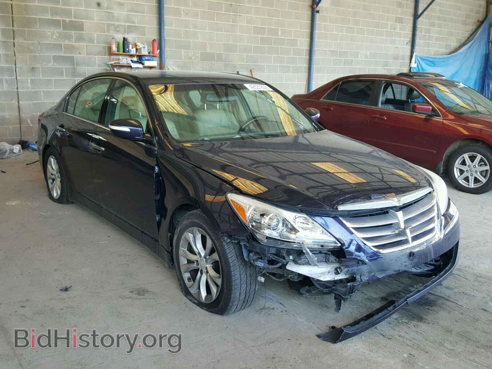 Photo KMHGC4DD7CU179513 - HYUNDAI GENESIS 2012
