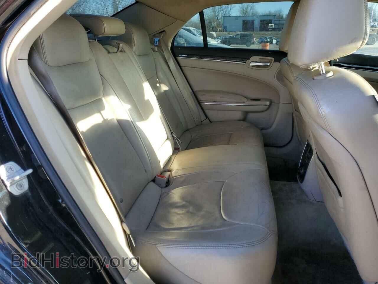 2014 CHRYSLER 300 - VIN: 2C3CCAAG5EH373550 - Фото 10