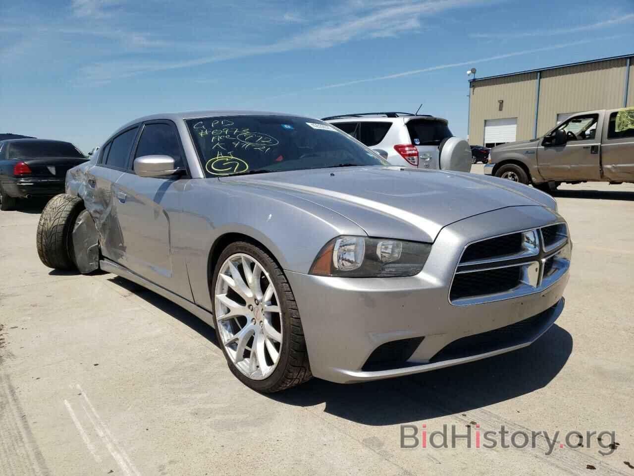 Photo 2C3CDXBG7DH601917 - DODGE CHARGER 2013