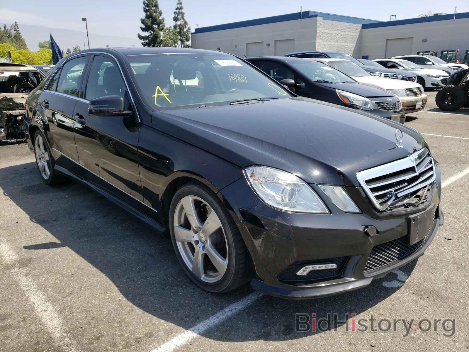 Фотография WDDHF5GB8BA506605 - MERCEDES-BENZ E CLASS 2011