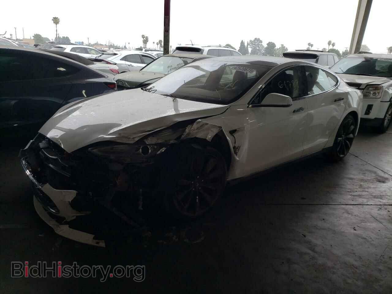 2015 TESLA MODEL S - VIN: 5YJSA1H17FF080187 - Фото 2