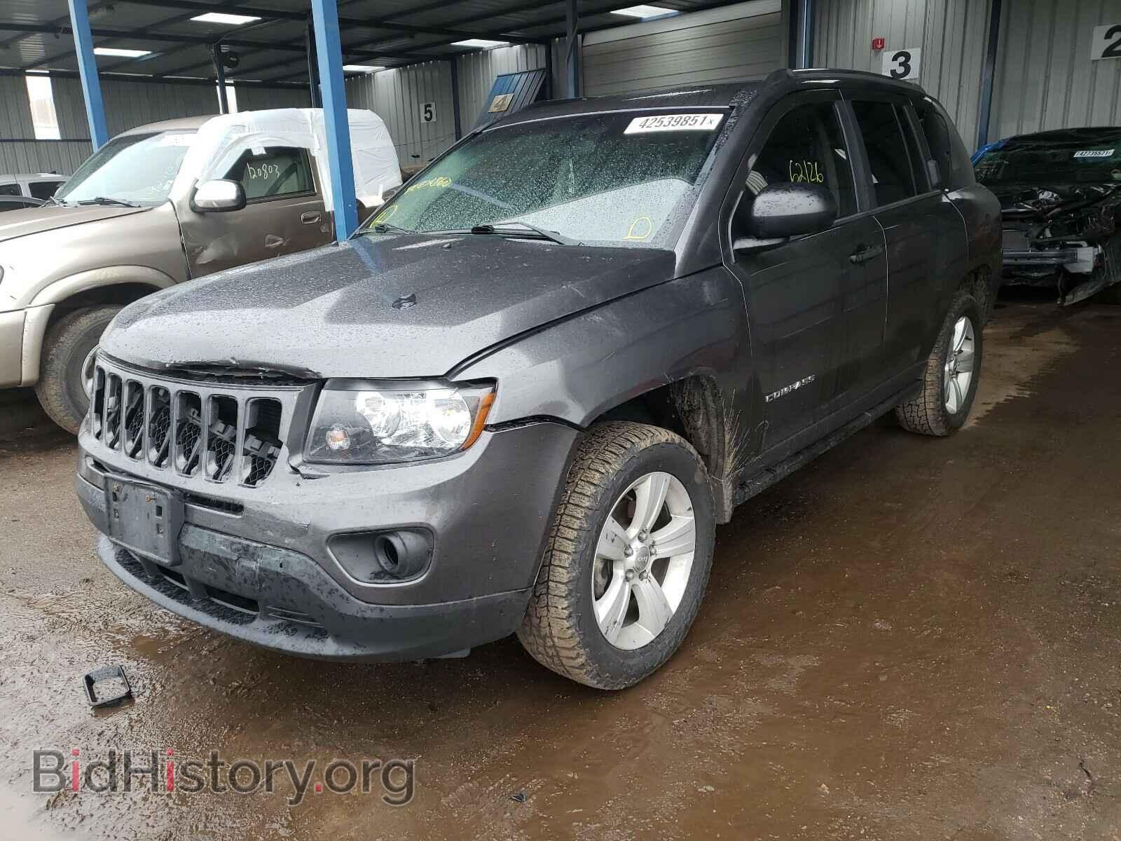 2014 JEEP COMPASS - VIN: 1C4NJDBB1ED766375 - Photo 2