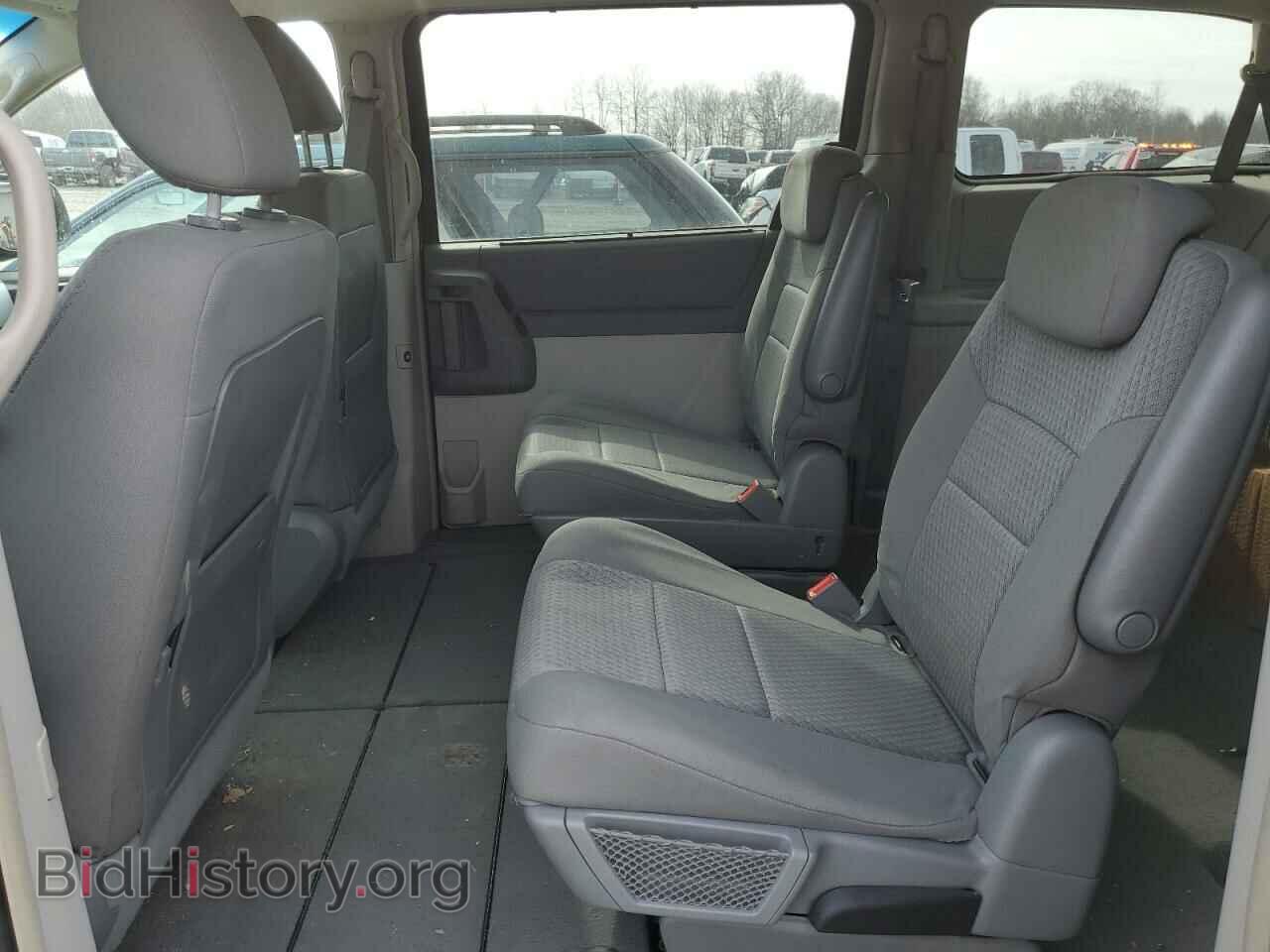 2008 CHRYSLER MINIVAN - VIN: 2A8HR54P68R774549 - Фото 10