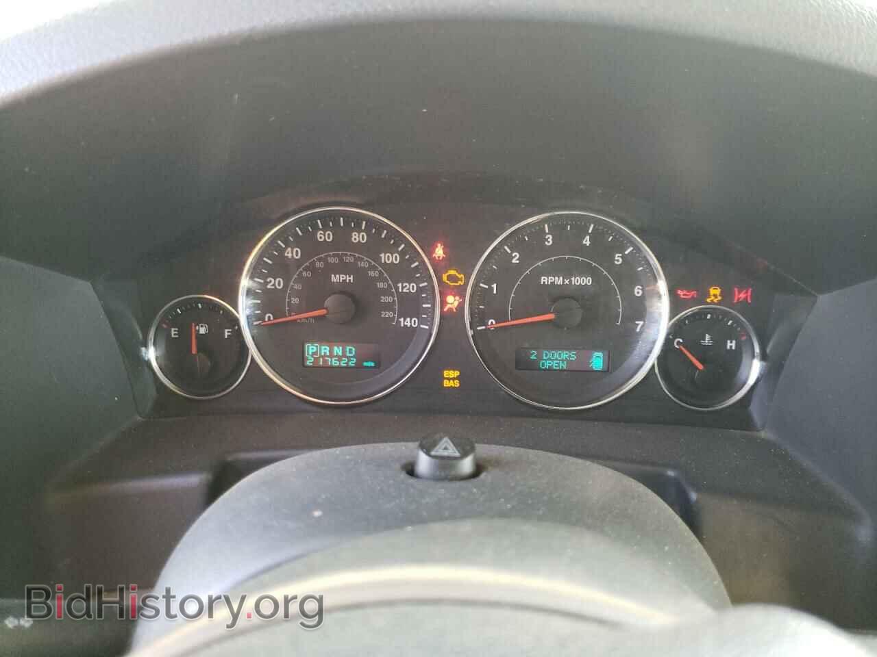 2007 JEEP COMMANDER - VIN: 1J8HG48K97C577672 - Фото 8