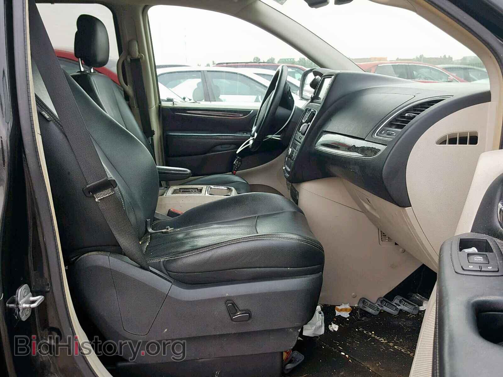 2011 CHRYSLER TOWN & COU - VIN: 2A4RR8DG4BR690065 - Фото 5