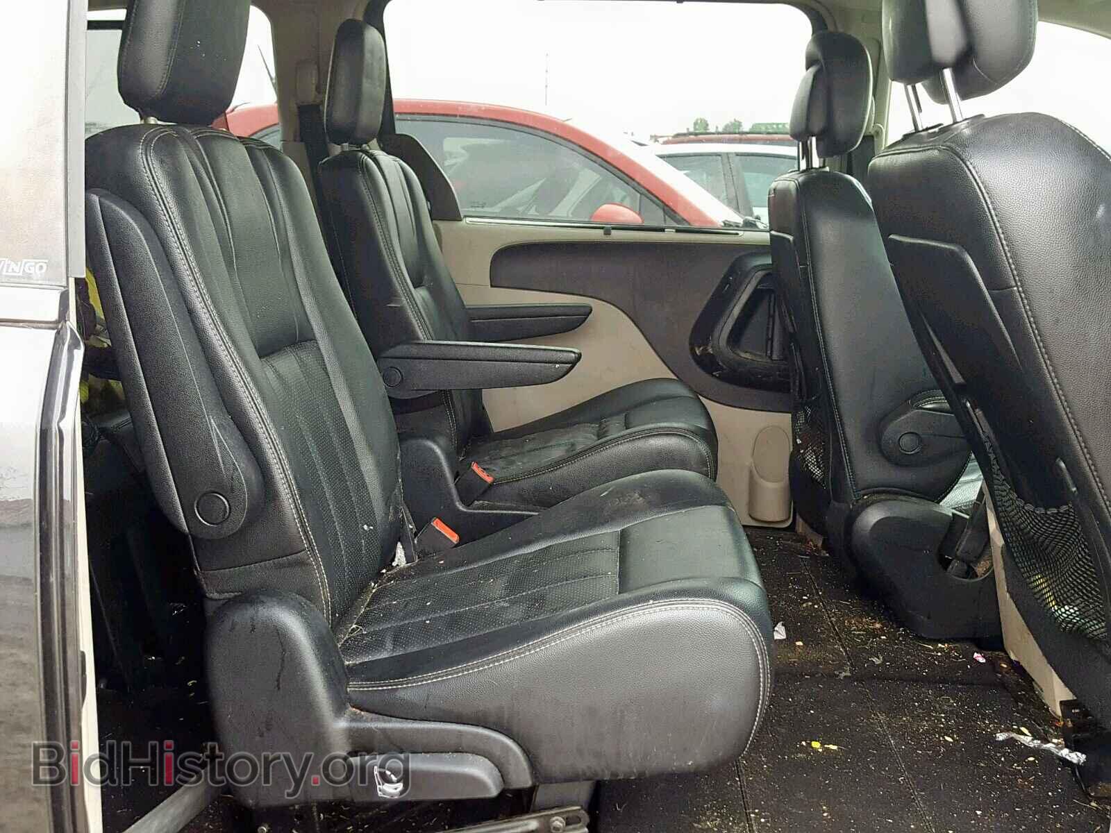2011 CHRYSLER TOWN & COU - VIN: 2A4RR8DG4BR690065 - Фото 6