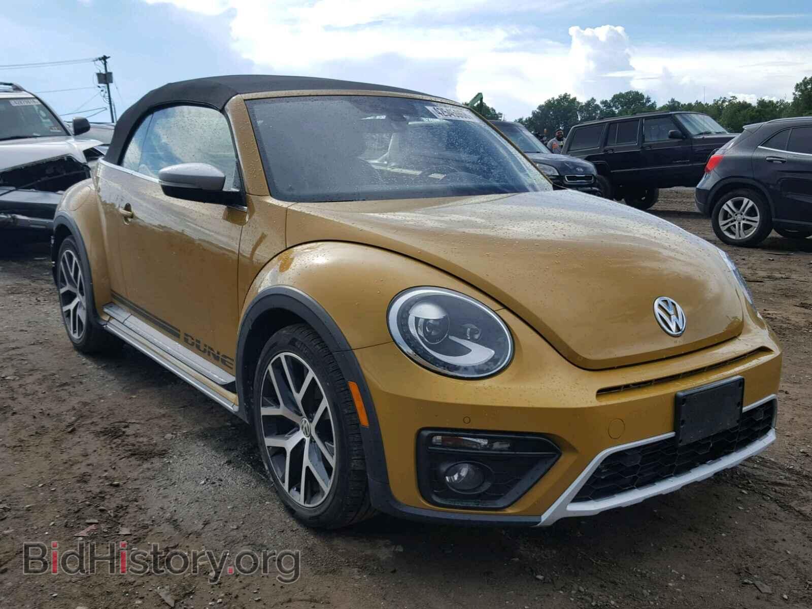 Photo 3VWT17AT3HM800387 - VOLKSWAGEN BEETLE 2017