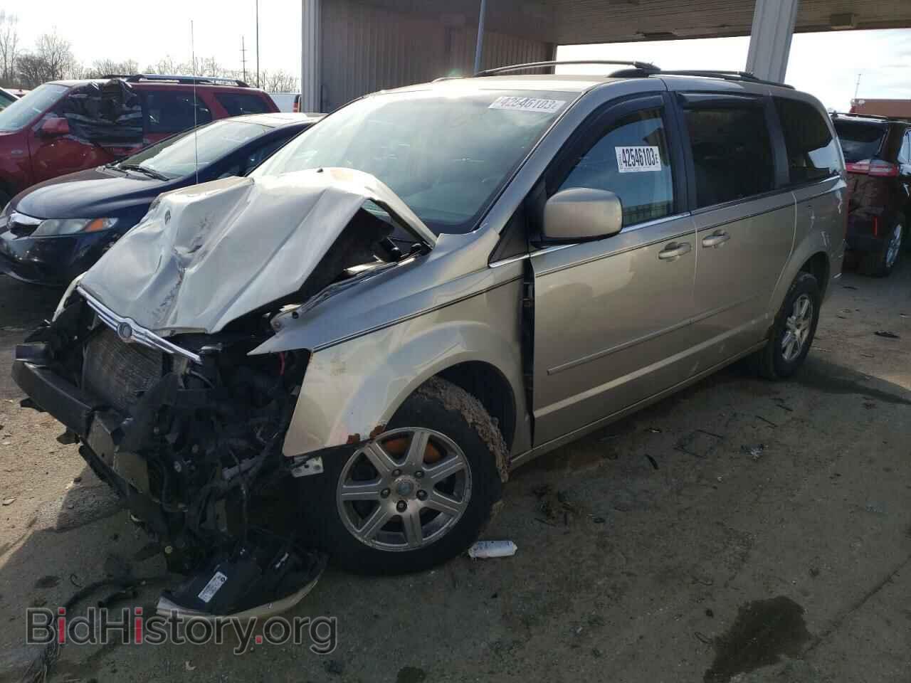 Photo 2A8HR54P98R610390 - CHRYSLER MINIVAN 2008
