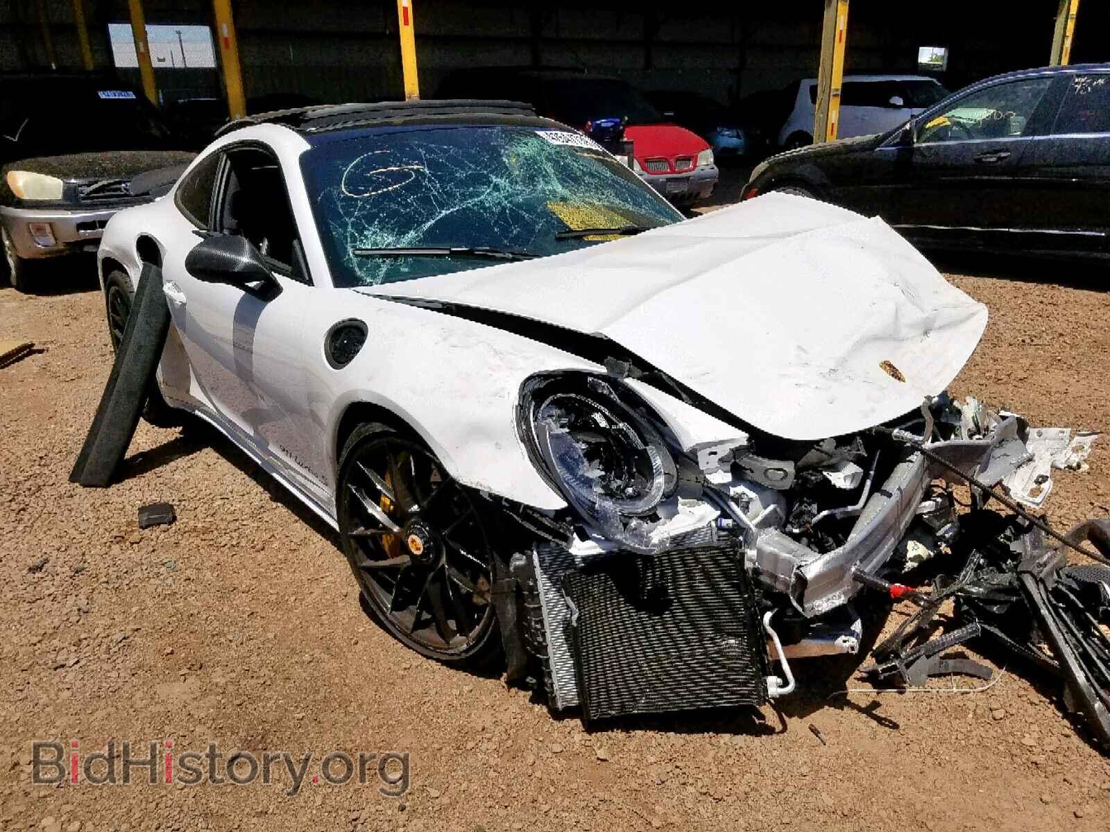 Фотография WP0AD2A90HS166729 - PORSCHE 911 2017