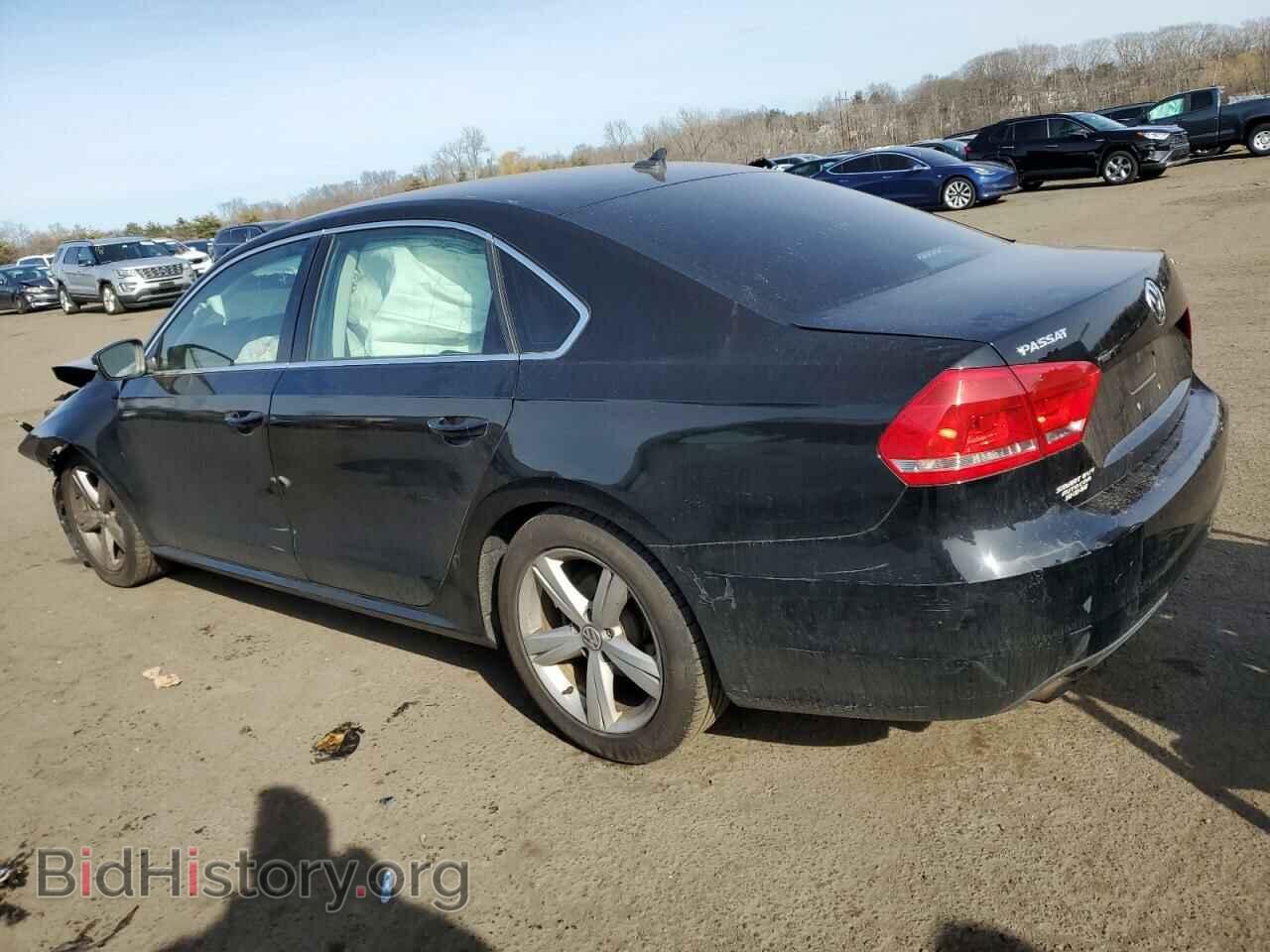 2015 VOLKSWAGEN PASSAT - VIN: 1VWAT7A32FC116785 - Фото 2