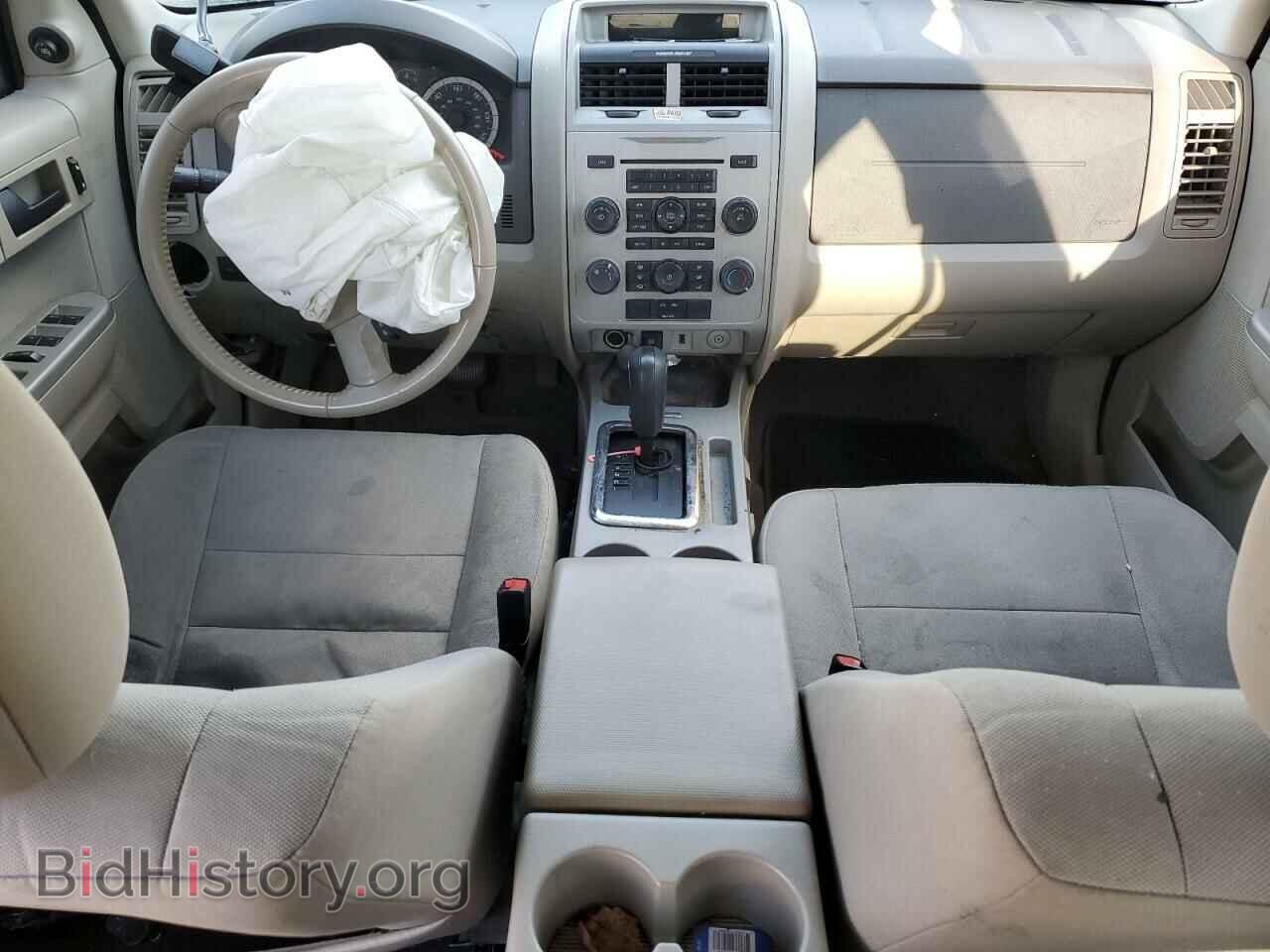 2011 FORD ESCAPE - VIN: 1FMCU0DG9BKC69920 - Фото 8