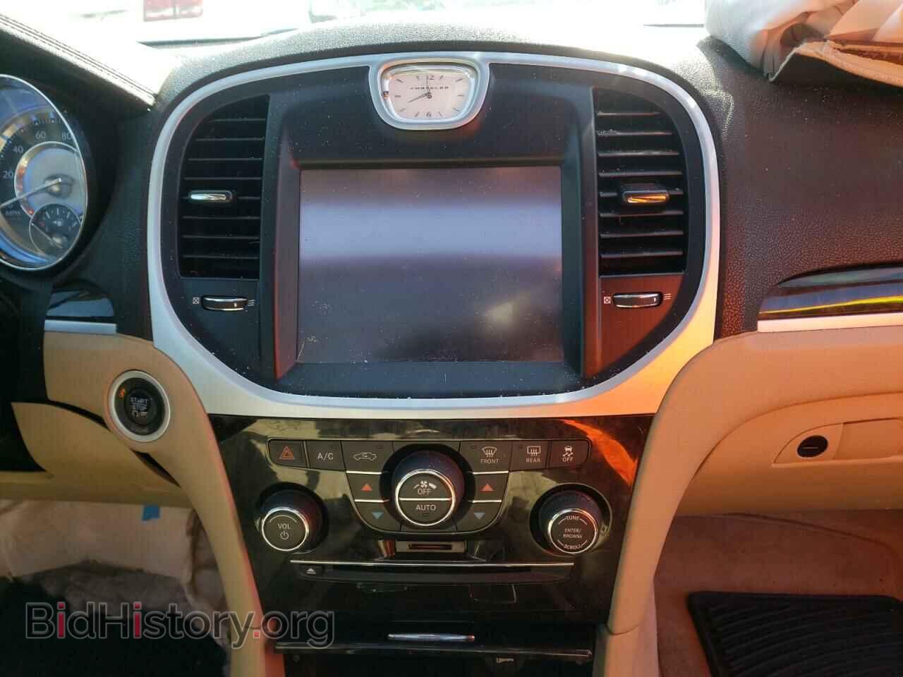 2012 CHRYSLER 300 - VIN: 2C3CCACG7CH285089 - Фото 9