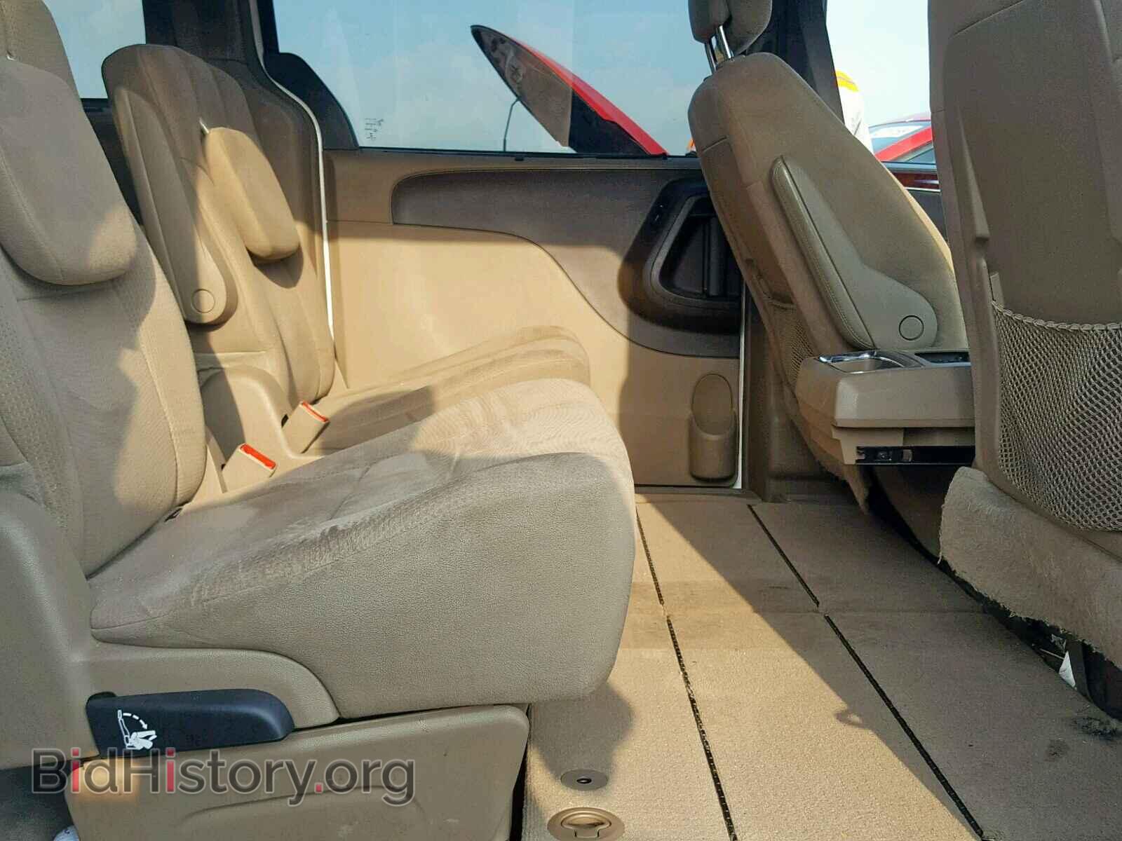 2013 CHRYSLER TOWN & COU - VIN: 2C4RC1BG7DR777088 - Фото 6