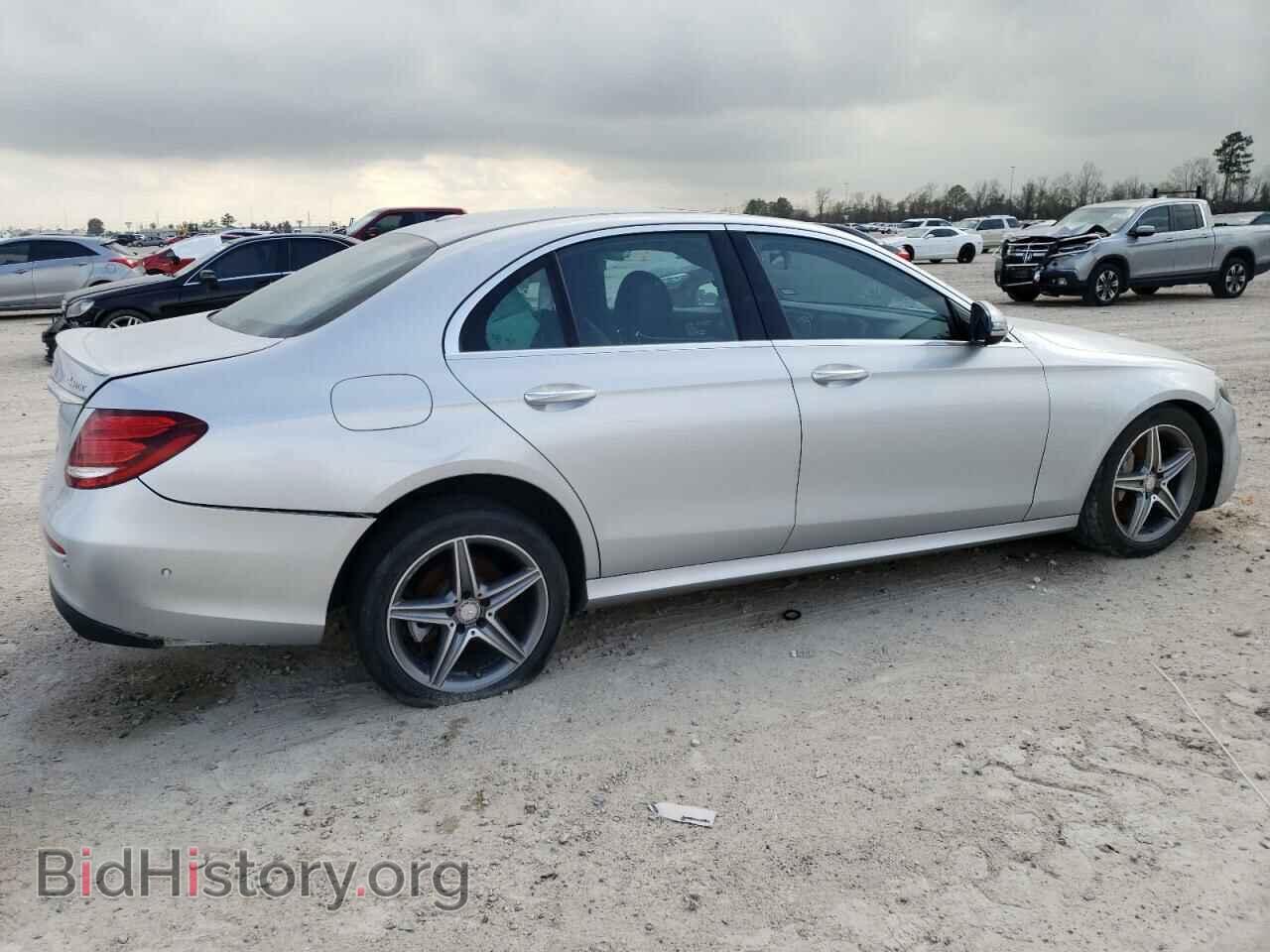 2017 MERCEDES-BENZ E-CLASS - VIN: WDDZF4KB4HA058670 - Фото 3
