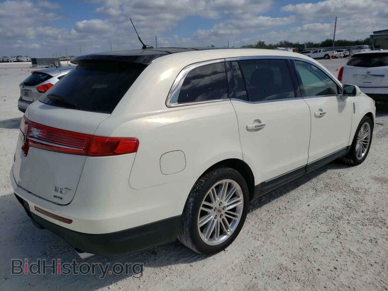 2013 LINCOLN MKT - VIN: 2LMHJ5AT8DBL57971 - Фото 3