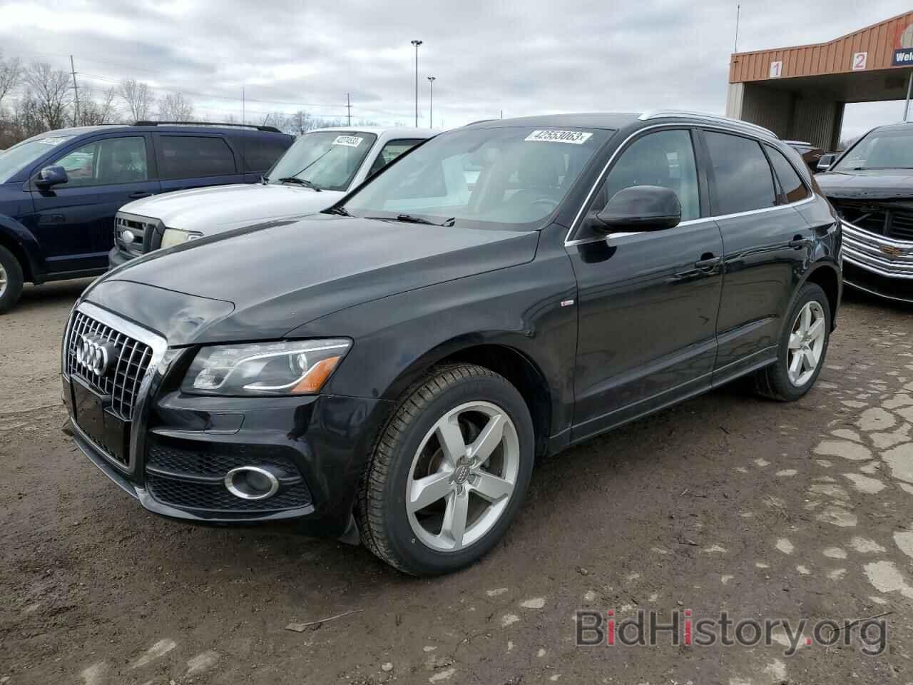 Photo WA1DKAFP2CA039137 - AUDI Q5 2012