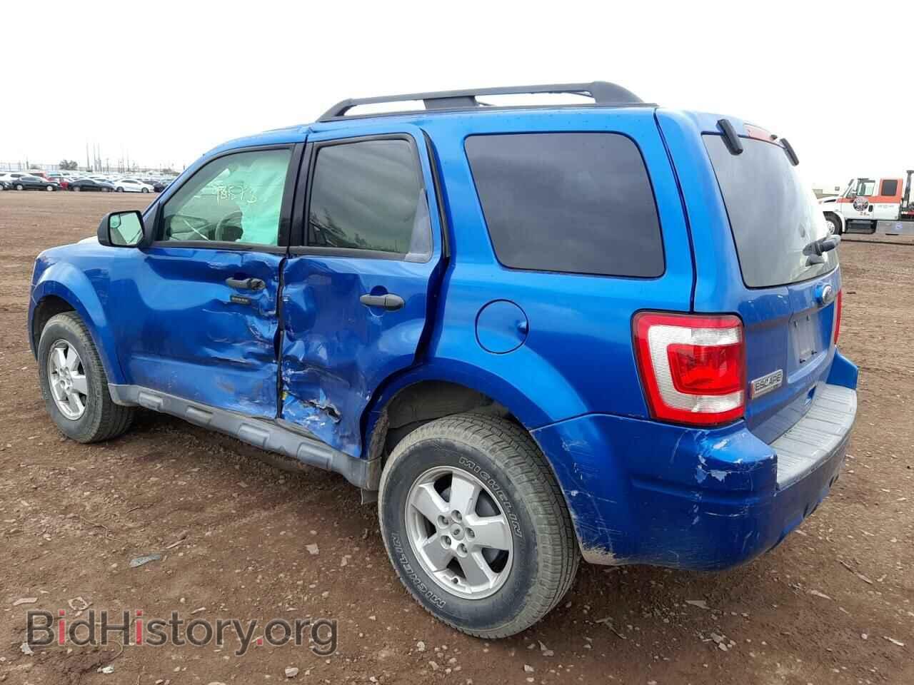 2011 FORD ESCAPE - VIN: 1FMCU9D71BKC39279 - Фото 2