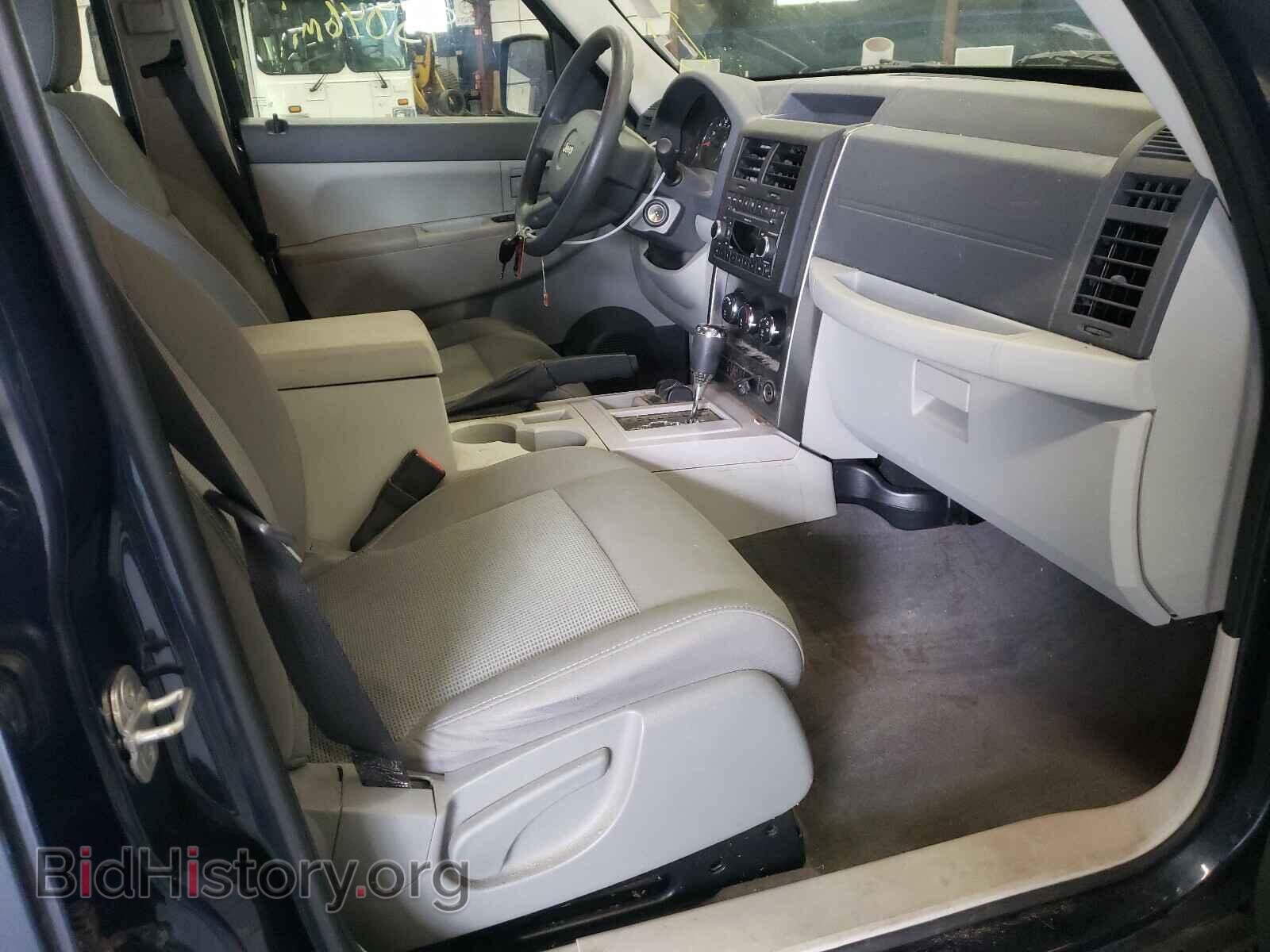 2008 JEEP LIBERTY - VIN: 1J8GN28K58W202075 - Фото 5
