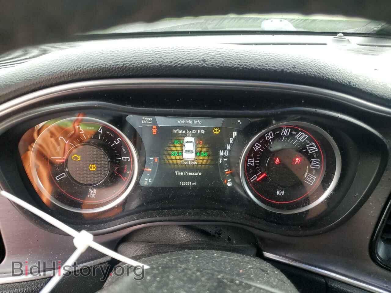 2017 DODGE CHALLENGER - VIN: 2C3CDZAG7HH545514 - Фото 9
