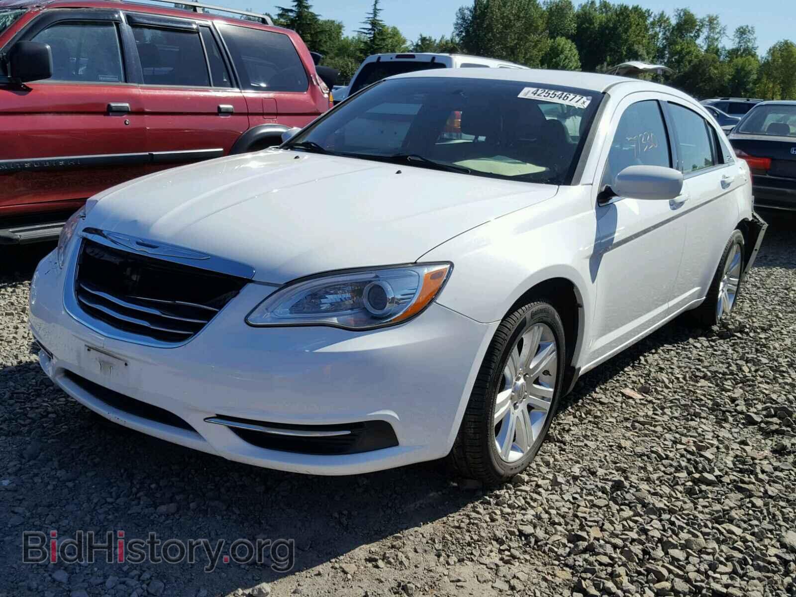 2013 CHRYSLER 200 - VIN: 1C3CCBBB7DN695685 - Photo 2