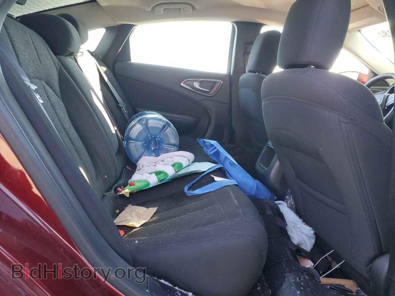 2015 CHRYSLER 200 - VIN: 1C3CCCABXFN733890 - Фото 10