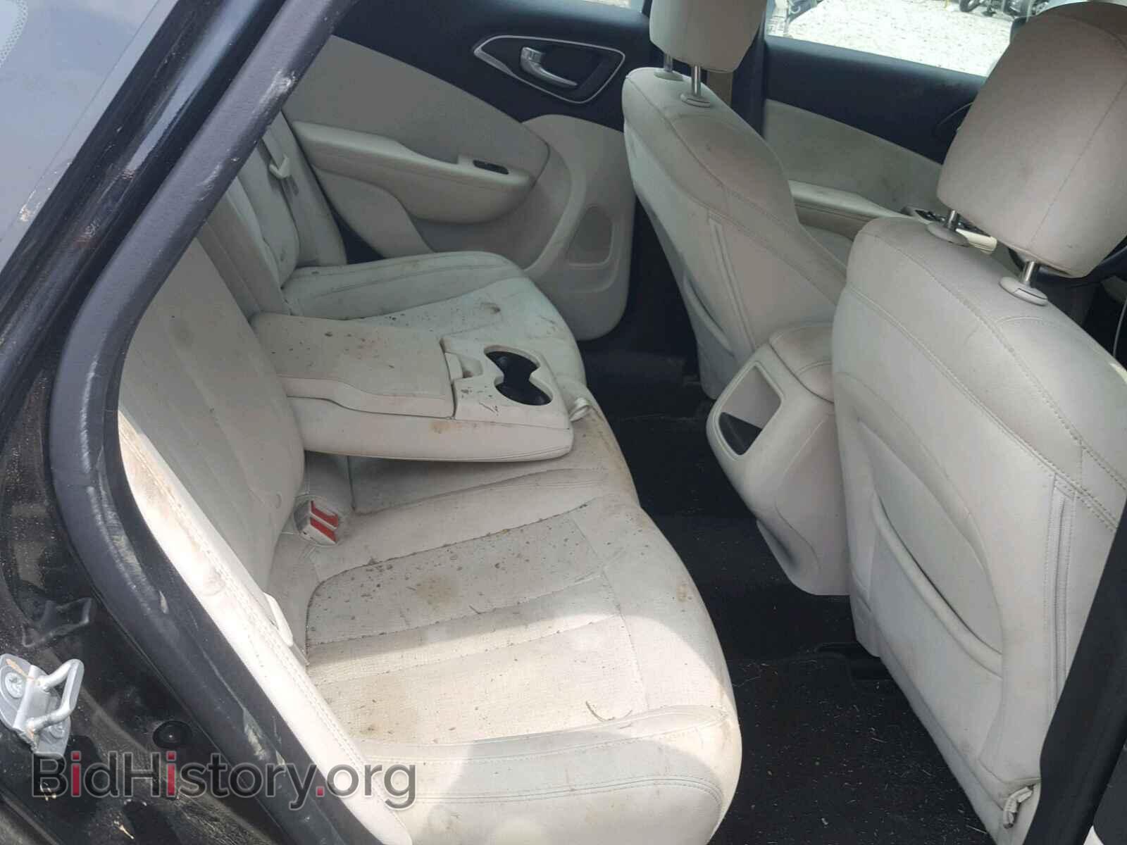 2016 CHRYSLER 200 - VIN: 1C3CCCAB0GN105662 - Фото 6