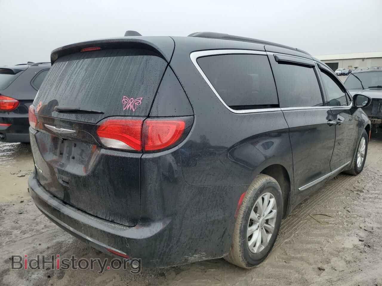2017 CHRYSLER PACIFICA - VIN: 2C4RC1BG3HR569392 - Фото 3