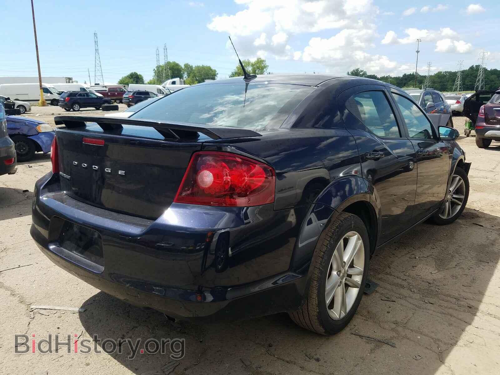 2011 DODGE AVENGER - VIN: 1B3BD1FG5BN528552 - Photo 4