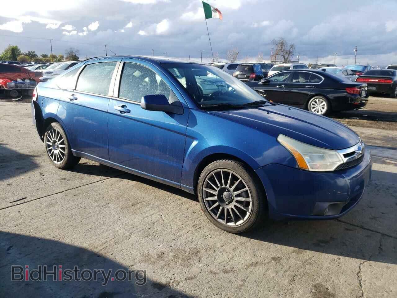 2009 FORD FOCUS - VIN: 1FAHP36N59W111355 - Фото 4