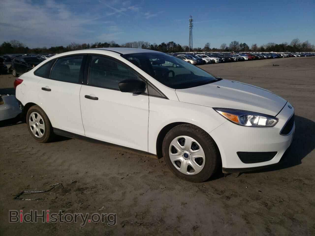 2017 FORD FOCUS - VIN: 1FADP3E2XHL236678 - Фото 4