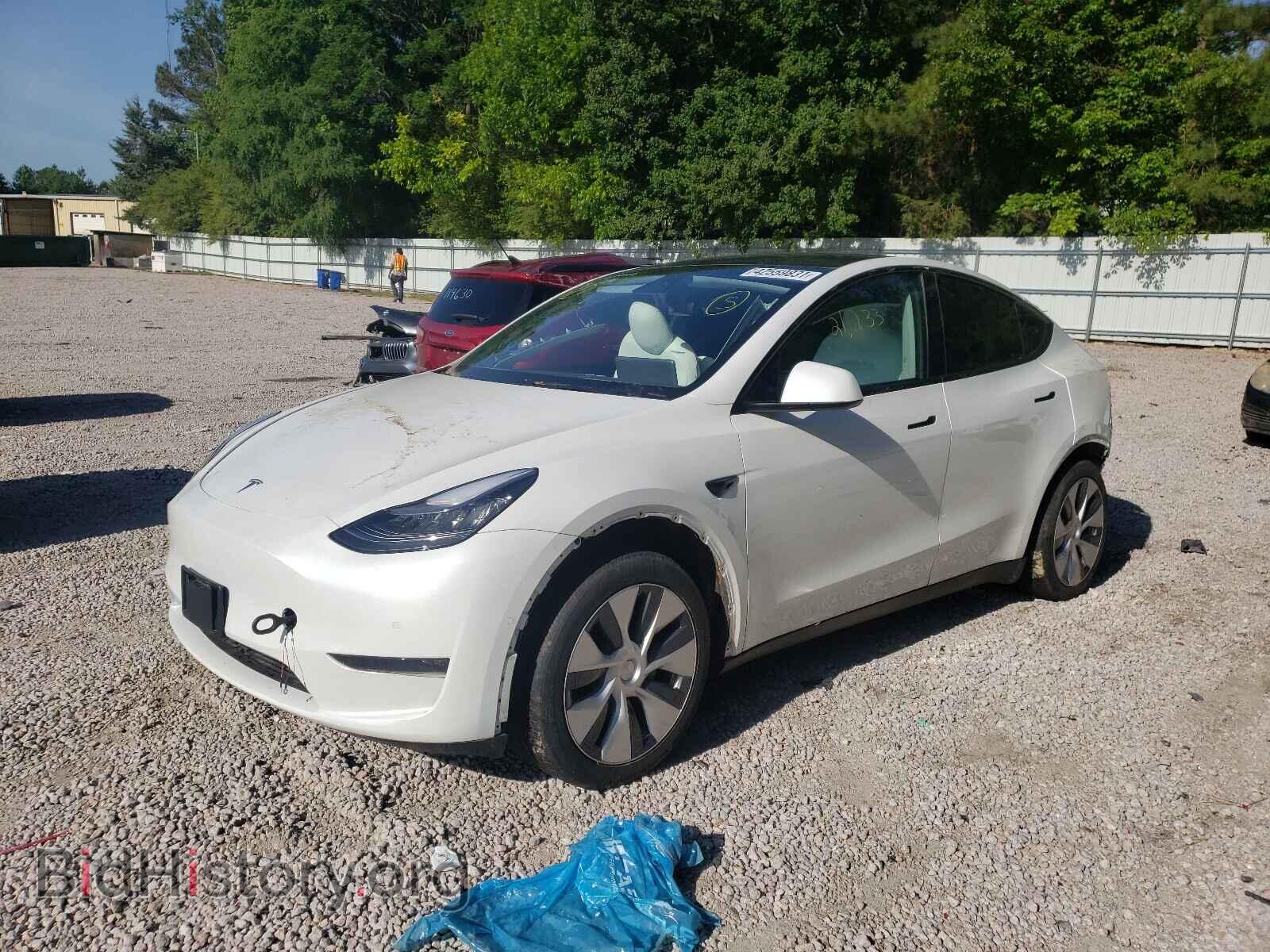 2020 TESLA MODEL Y - VIN: 5YJYGDEE2LF021190 - Photo 2