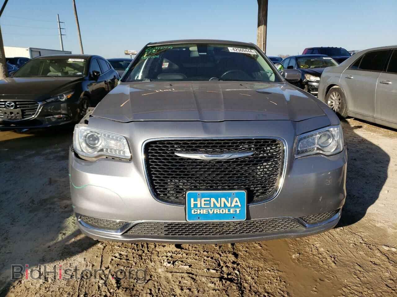 2017 CHRYSLER 300 - VIN: 2C3CCAAG2HH588100 - Фото 5
