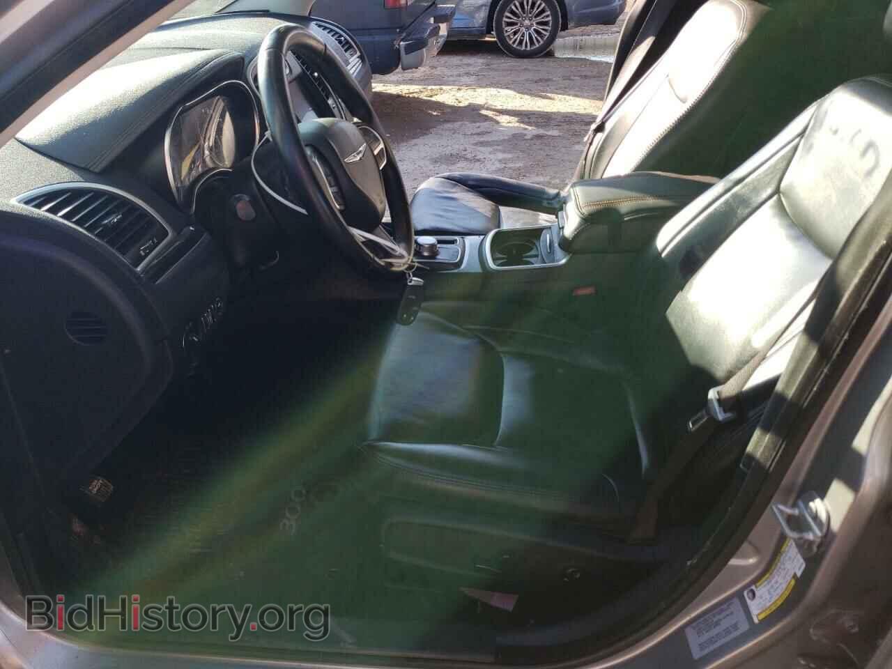 2017 CHRYSLER 300 - VIN: 2C3CCAAG2HH588100 - Фото 7
