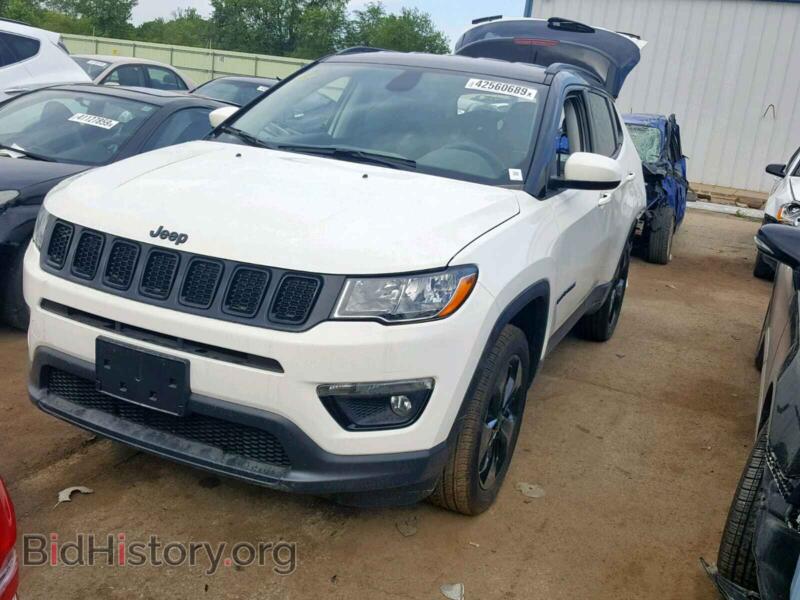 2019 Jeep COMPASS LA (VIN 3C4NJDBB2KT674116) — фото 2 из 10