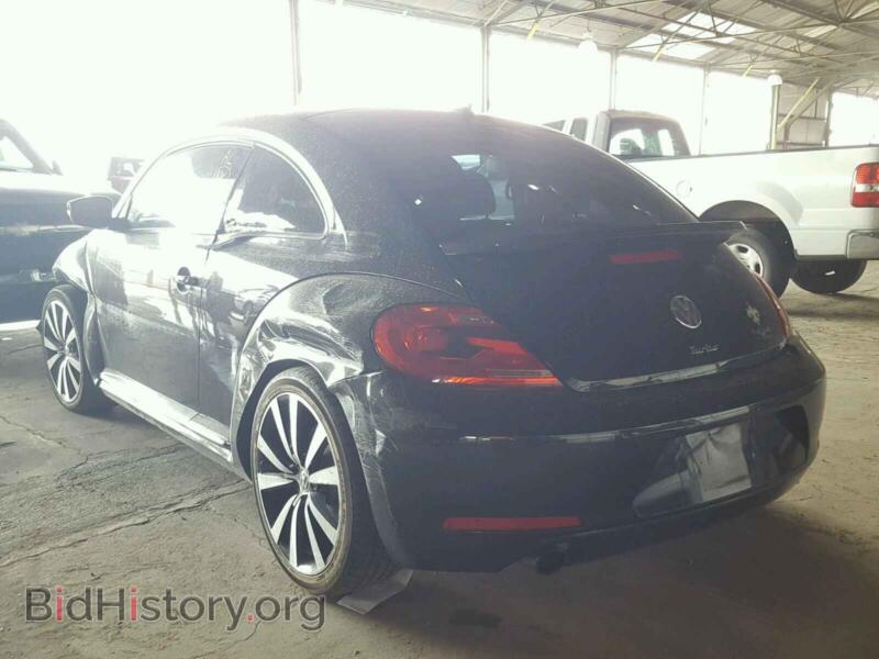 2012 Volkswagen BEETLE (VIN 3VWVA7AT7CM635722) — фото 3 из 10